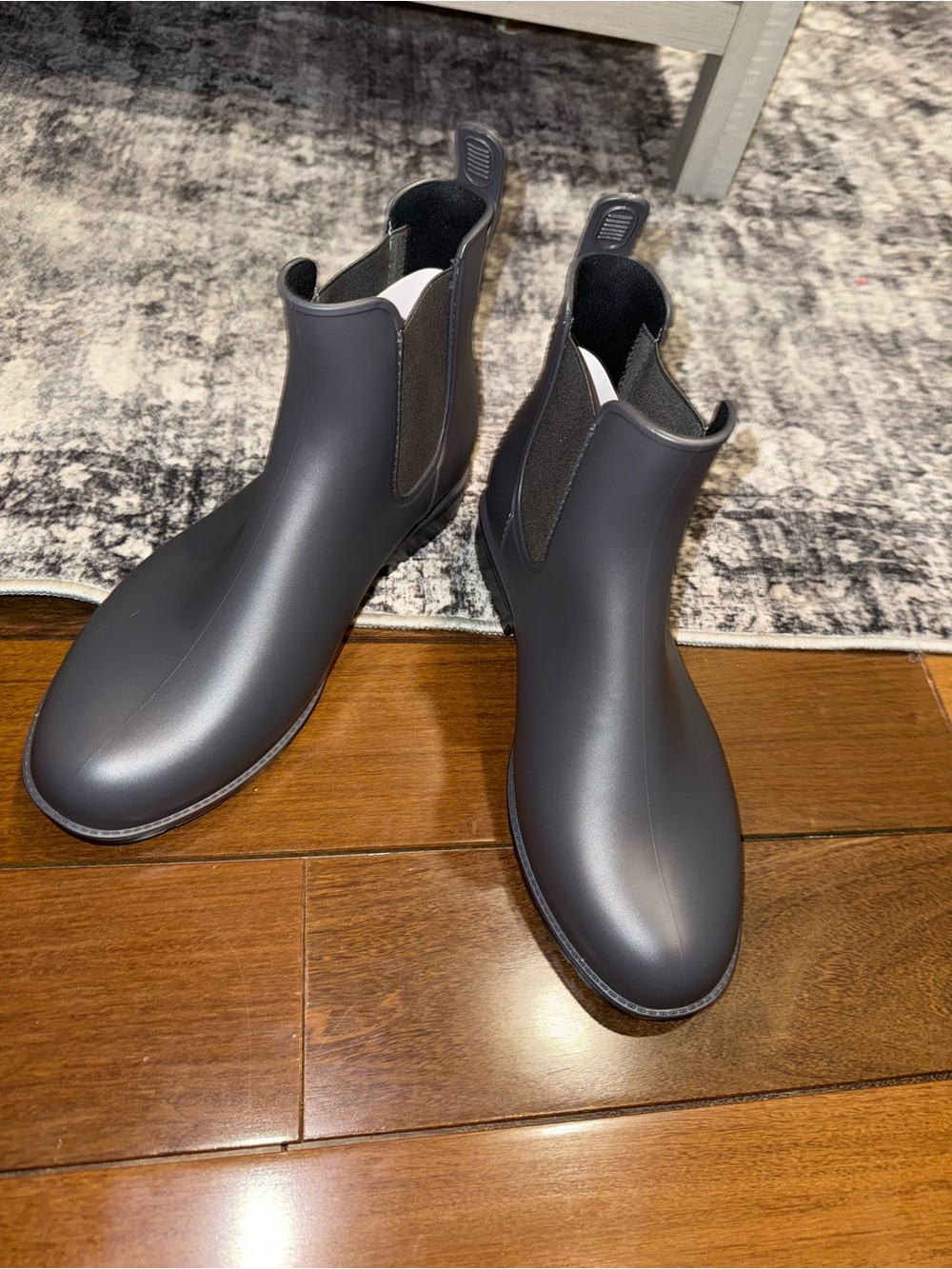 Womens Chelsea Rain Boots in Dark Gray
